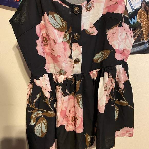 Flower Blouse - Picture 3 of 5